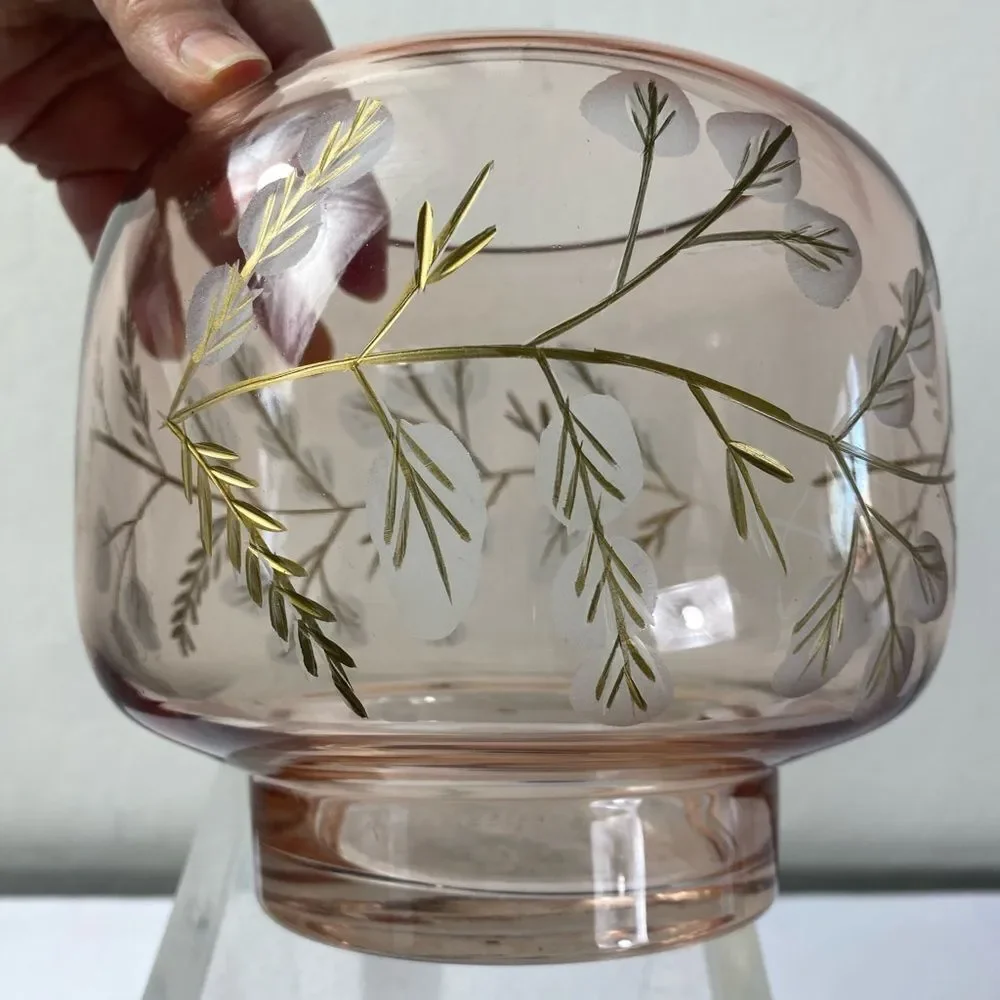 Hand-blown Cezk Blush Glass Vase with Gold Leaf Motif 50s 60s hand painted